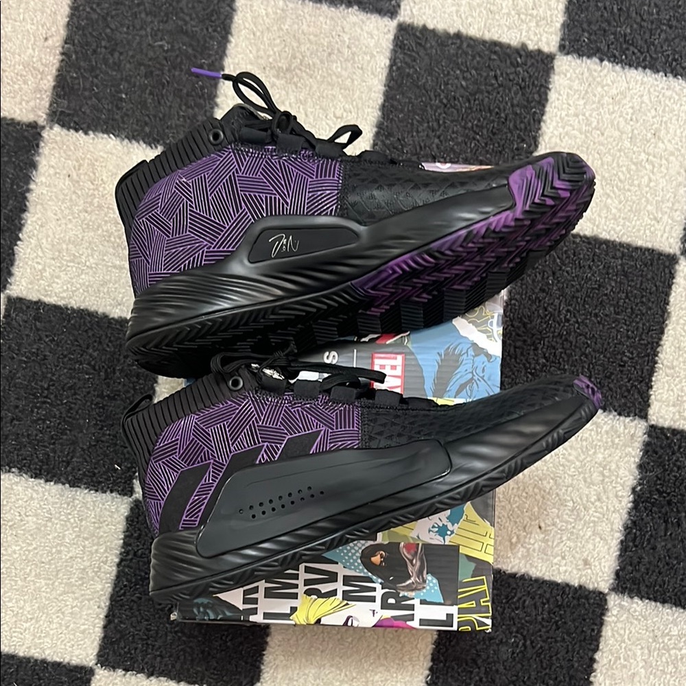 Adidas Dame 5 Black Panther Size 8